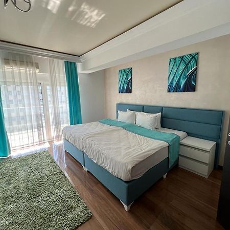 Mamaia White Tower 호텔 외부 사진